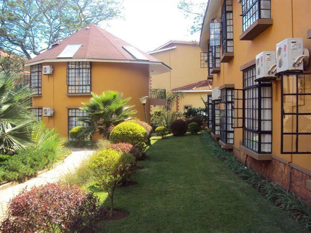 Silver Springs Hotel Kampala Kültér fotó