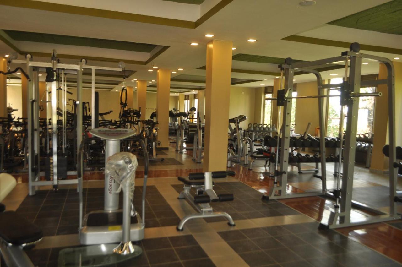 Silver Springs Hotel Kampala Kültér fotó