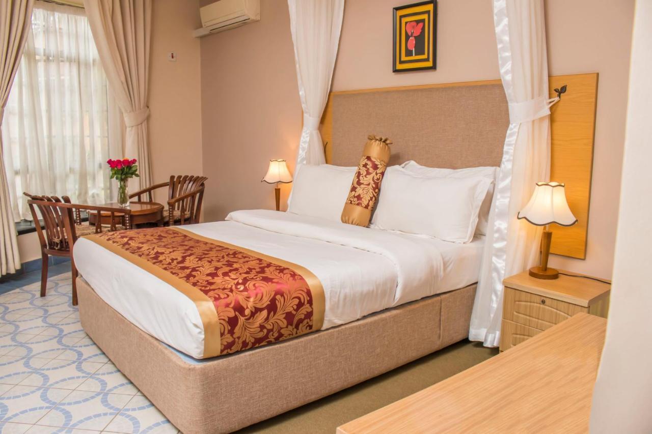 Silver Springs Hotel Kampala Kültér fotó