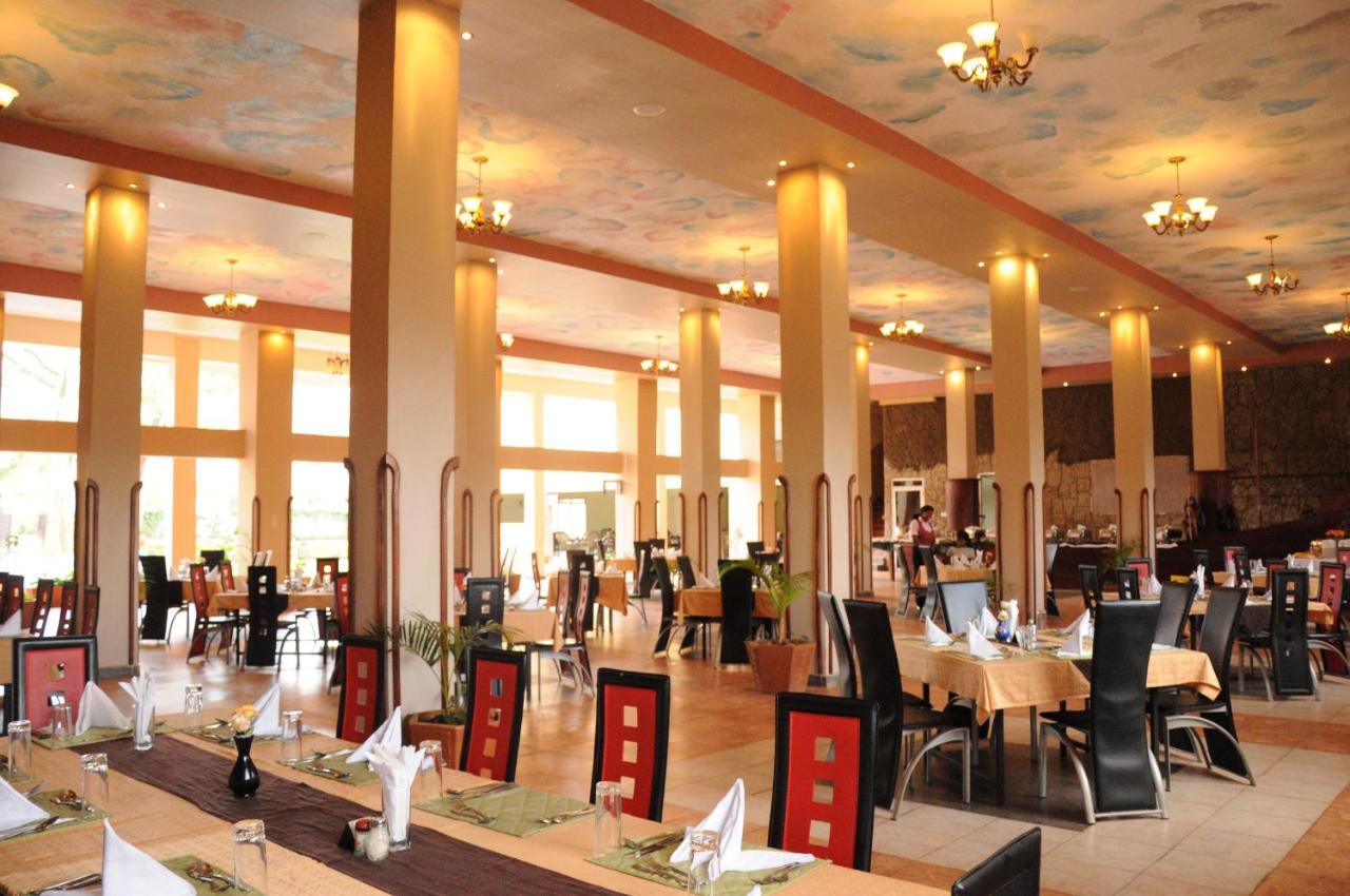 Silver Springs Hotel Kampala Kültér fotó